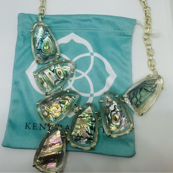 ABALONE SHELL HARLOW NECKLACE KENDRA SCOTT ✨ - Picture 12 of 16